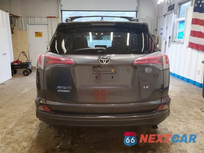 Zdjęcie 6 z 13 samochodu: 2017 TOYOTA RAV4 LE VIN:JTMZFREV6HJ706099 - miniatura