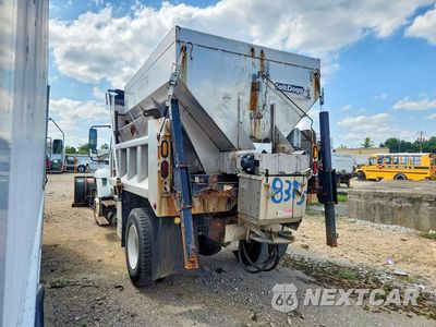Drugie zdjęcie samochodu z przodu: 2016 INTERNATIONAL 7400 SPREADER TRUCK VIN:1HTWDAAR7GH746056 - miniatura