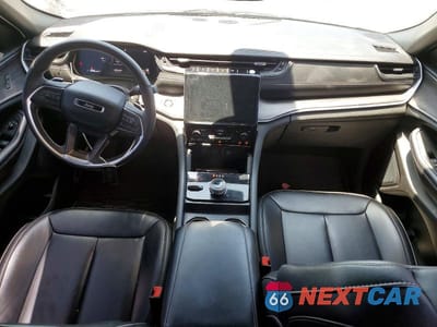 Zdjęcie 8 z 14 samochodu: 2024 JEEP GRAND CHEROKEE L LIMITED VIN:1C4RJKBG2R8525280 - miniatura