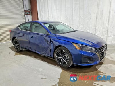 Czwarte zdjęcie samochodu z boku: 2024 NISSAN ALTIMA SR VIN:1N4BL4CW8RN330904 - miniatura