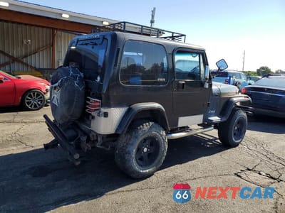 Trzecie zdjęcie samochodu z tyłu: 1994 JEEP WRANGLER / YJ S VIN:1J4FY19P3RP421489 - miniatura