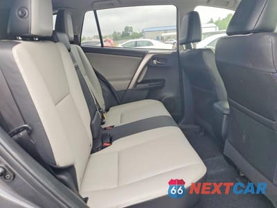 Zdjęcie 11 z 14 samochodu: 2018 TOYOTA RAV4 HV LIMITED VIN:JTMDJREV6JD220325 - miniatura