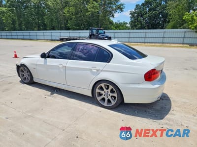 Drugie zdjęcie samochodu z przodu: 2011 BMW 335 I VIN:WBAPM5C57BE575433 - miniatura