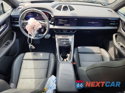 Zdjęcie 8 z 13 samochodu: 2025 PORSCHE MACAN 4S VIN:WP1AB2XA9SL153661 - miniatura