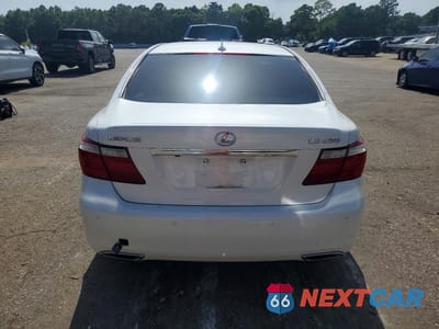 Zdjęcie 6 z 13 samochodu: 2007 LEXUS LS 460 VIN:JTHBL46F275038599 - miniatura