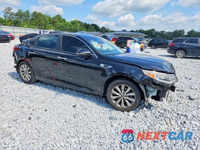 Czwarte zdjęcie samochodu z boku: 2017 KIA OPTIMA LX VIN:5XXGT4L38HG147583 - miniatura
