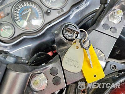 Zdjęcie 8 z 9 samochodu: 1999 KAWASAKI ZX1100 D VIN:JKAZXBD11XA058358 - miniatura