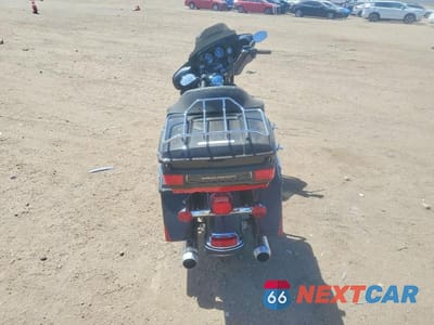 Zdjęcie 6 z 9 samochodu: 2010 HARLEY-DAVIDSON FLHTK VIN:1HD1KEM31AB639850 - miniatura