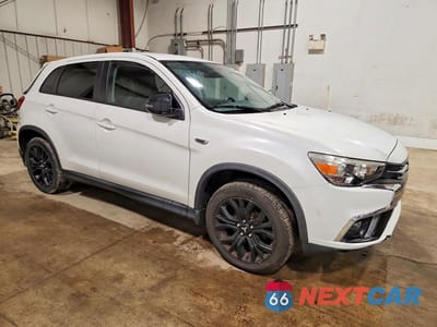 Czwarte zdjęcie samochodu z boku: 2018 MITSUBISHI OUTLANDER SPORT ES VIN:JA4AR3AU4JU014842 - miniatura