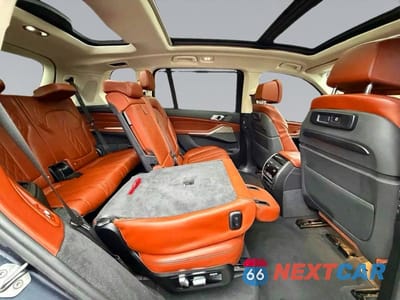 Zdjęcie 6 z 14 samochodu: 2019 BMW X7 XDRIVE40I VIN:5UXCW2C52KLB43713 - miniatura