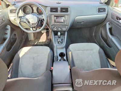 Zdjęcie 8 z 13 samochodu: 2017 VOLKSWAGEN JETTA VIN:3VW2B7AJ5HM283441 - miniatura