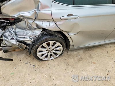 Zdjęcie 10 z 13 samochodu: 2018 TOYOTA CAMRY LE VIN:4T1B11HK3JU600468 - miniatura