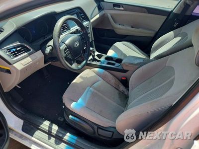 Zdjęcie 7 z 12 samochodu: 2016 HYUNDAI SONATA SE VIN:5NPE24AF4GH382900 - miniatura