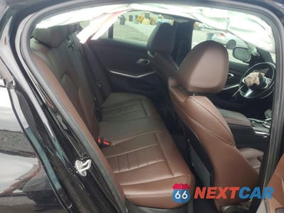 Zdjęcie 10 z 12 samochodu: 2023 BMW 330I VIN:3MW69FF06P8C93779 - miniatura