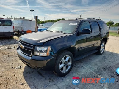 2013 CHEVROLET TAHOE C1500 LT 1GNSCBE05DR210798 - główne zdjęcie licytacji z USA - miniatura