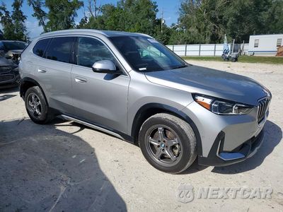 Czwarte zdjęcie samochodu z boku: 2024 BMW X1 XDRIVE28I VIN:WBX73EF07R5Y97248 - miniatura
