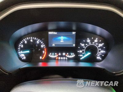 Zdjęcie 9 z 13 samochodu: 2021 FORD ESCAPE SE VIN:1FMCU9G63MUA58422 - miniatura