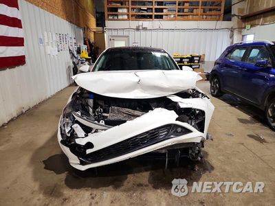 Piąte zdjęcie samochodu w środku: 2019 KIA OPTIMA S VIN:5XXGT4L37KG369796 - miniatura