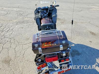 Czwarte zdjęcie samochodu z boku: 1981 HONDA GL1100 I VIN:1HFSC0213BA120562 - miniatura