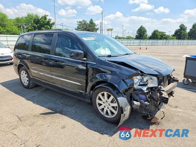 Czwarte zdjęcie samochodu z boku: 2016 CHRYSLER TOWN & COUNTRY TOURING VIN:2C4RC1BG6GR138155 - miniatura