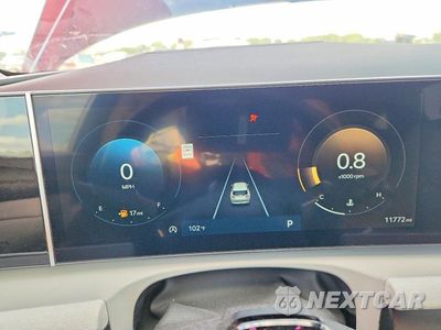 Zdjęcie 9 z 13 samochodu: 2025 HYUNDAI TUCSON LIMITED VIN:5NMJECDE4SH568798 - miniatura