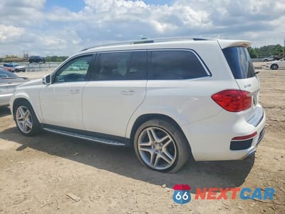 Drugie zdjęcie samochodu z przodu: 2015 MERCEDES-BENZ GL 550 4MATIC VIN:4JGDF7DE0FA448347 - miniatura