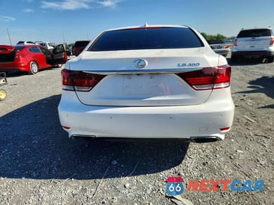Zdjęcie 6 z 12 samochodu: 2016 LEXUS LS 460 VIN:JTHBL5EF6G5141452 - miniatura