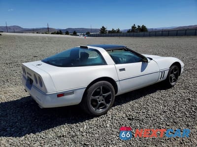 Trzecie zdjęcie samochodu z tyłu: 1990 CHEVROLET CORVETTE VIN:1G1YY2382L5106295 - miniatura