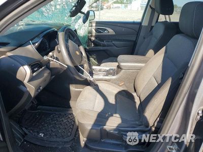 Zdjęcie 7 z 13 samochodu: 2019 CHEVROLET TRAVERSE LS VIN:1GNERFKW1KJ102413 - miniatura