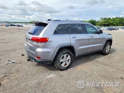 Trzecie zdjęcie samochodu z tyłu: 2015 JEEP GRAND CHEROKEE LAREDO VIN:1C4RJEAG7FC700439 - miniatura