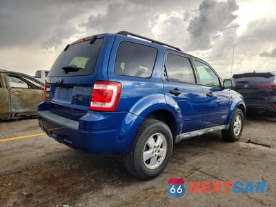 Trzecie zdjęcie samochodu z tyłu: 2008 FORD ESCAPE XLT VIN:1FMCU03118KC98348 - miniatura
