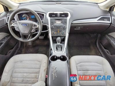 Zdjęcie 8 z 12 samochodu: 2016 FORD FUSION S VIN:3FA6P0G75GR110468 - miniatura