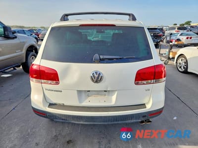 Zdjęcie 6 z 14 samochodu: 2004 VOLKSWAGEN TOUAREG VIN:WVGBC67L74D038239 - miniatura
