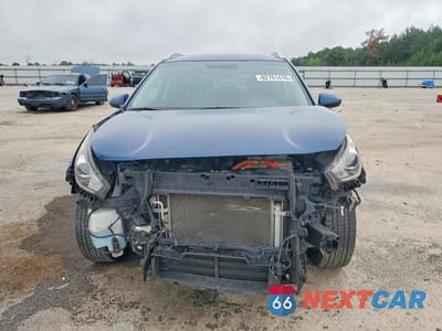 Piąte zdjęcie samochodu w środku: 2019 KIA NIRO LX VIN:KNDCB3LC4K5244805 - miniatura