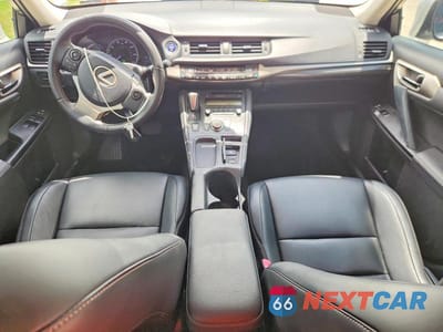 Zdjęcie 8 z 12 samochodu: 2015 LEXUS CT 200 VIN:JTHKD5BH1F2219736 - miniatura