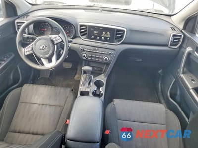 Zdjęcie 8 z 13 samochodu: 2022 KIA SPORTAGE LX VIN:KNDPMCAC7N7989345 - miniatura