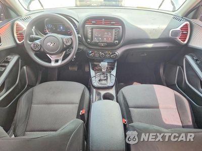 Zdjęcie 8 z 12 samochodu: 2020 KIA SOUL LX VIN:KNDJ23AU1L7717648 - miniatura