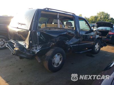 Trzecie zdjęcie samochodu z tyłu: 1996 CHEVROLET TAHOE K1500 VIN:3GNEK18R7TG125190 - miniatura