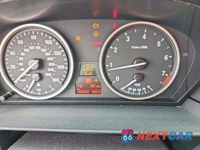 Zdjęcie 9 z 12 samochodu: 2008 BMW 535 XI VIN:WBANV935X8CZ65538 - miniatura
