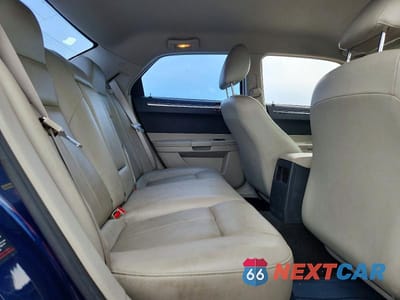 Zdjęcie 10 z 12 samochodu: 2005 CHRYSLER 300 TOURING VIN:2C3AA53G45H183174 - miniatura
