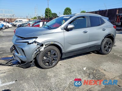 2024 BUICK ENCORE GX SPORT TOURING KL4AMESL3RB172581 - główne zdjęcie licytacji z USA - miniatura