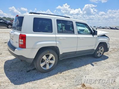 Trzecie zdjęcie samochodu z tyłu: 2012 JEEP PATRIOT LATITUDE VIN:1C4NJPFB2CD627543 - miniatura