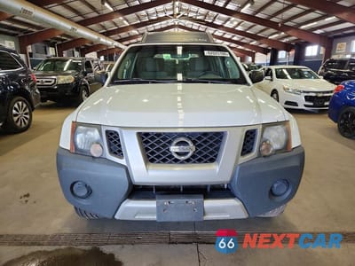 Piąte zdjęcie samochodu w środku: 2014 NISSAN XTERRA S VIN:5N1AN0NW9EN805004 - miniatura