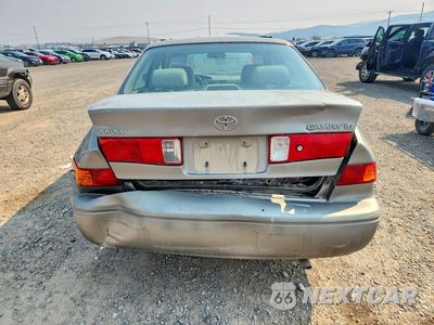 Zdjęcie 6 z 12 samochodu: 2001 TOYOTA CAMRY LE VIN:JT2BG28K910597455 - miniatura