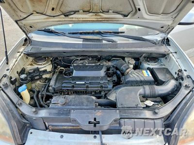 Zdjęcie 11 z 12 samochodu: 2009 HYUNDAI TUCSON LIMITED I4 VIN:KM8JN12B39U938800 - miniatura