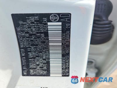 Zdjęcie 12 z 12 samochodu: 2018 TOYOTA COROLLA L VIN:2T1BURHE9JC039615 - miniatura