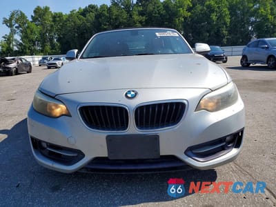 Piąte zdjęcie samochodu w środku: 2016 BMW 228 XI SULEV VIN:WBA1L9C51GV324771 - miniatura