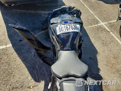 Zdjęcie 6 z 9 samochodu: 2017 YAMAHA YZFR6 C VIN:JYARJ28Y0HA000432 - miniatura