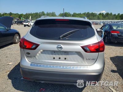 Zdjęcie 6 z 13 samochodu: 2019 NISSAN ROGUE SPORT SV VIN:JN1BJ1CR0KW322307 - miniatura