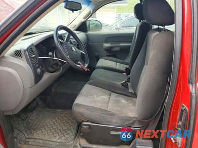 Zdjęcie 7 z 12 samochodu: 2009 CHEVROLET SILVERADO C1500 VIN:1GCEC19X39Z136909 - miniatura